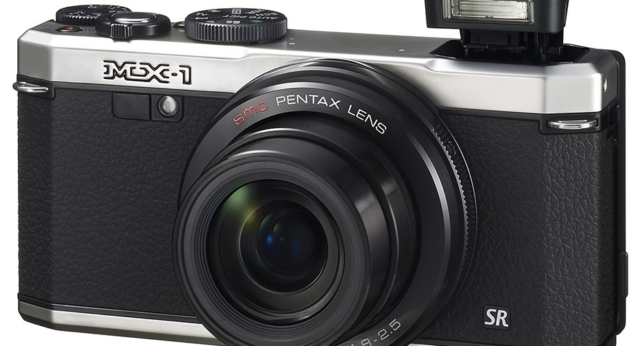 Pentax lockar entusiasterna