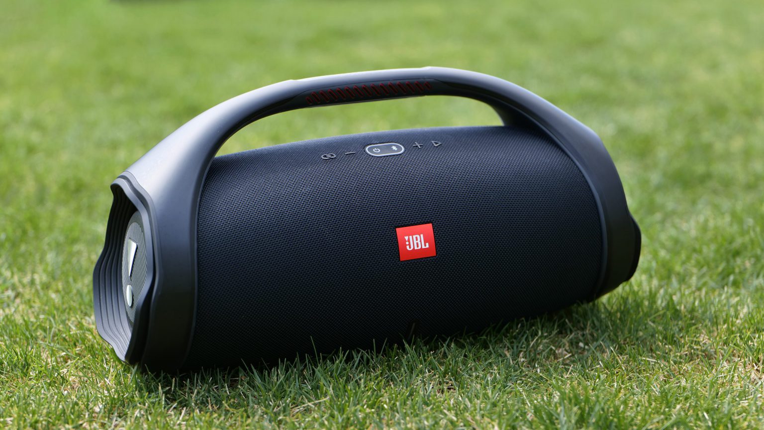 TEST JBL Boombox 2 Perfekt balans mellan fest och finess