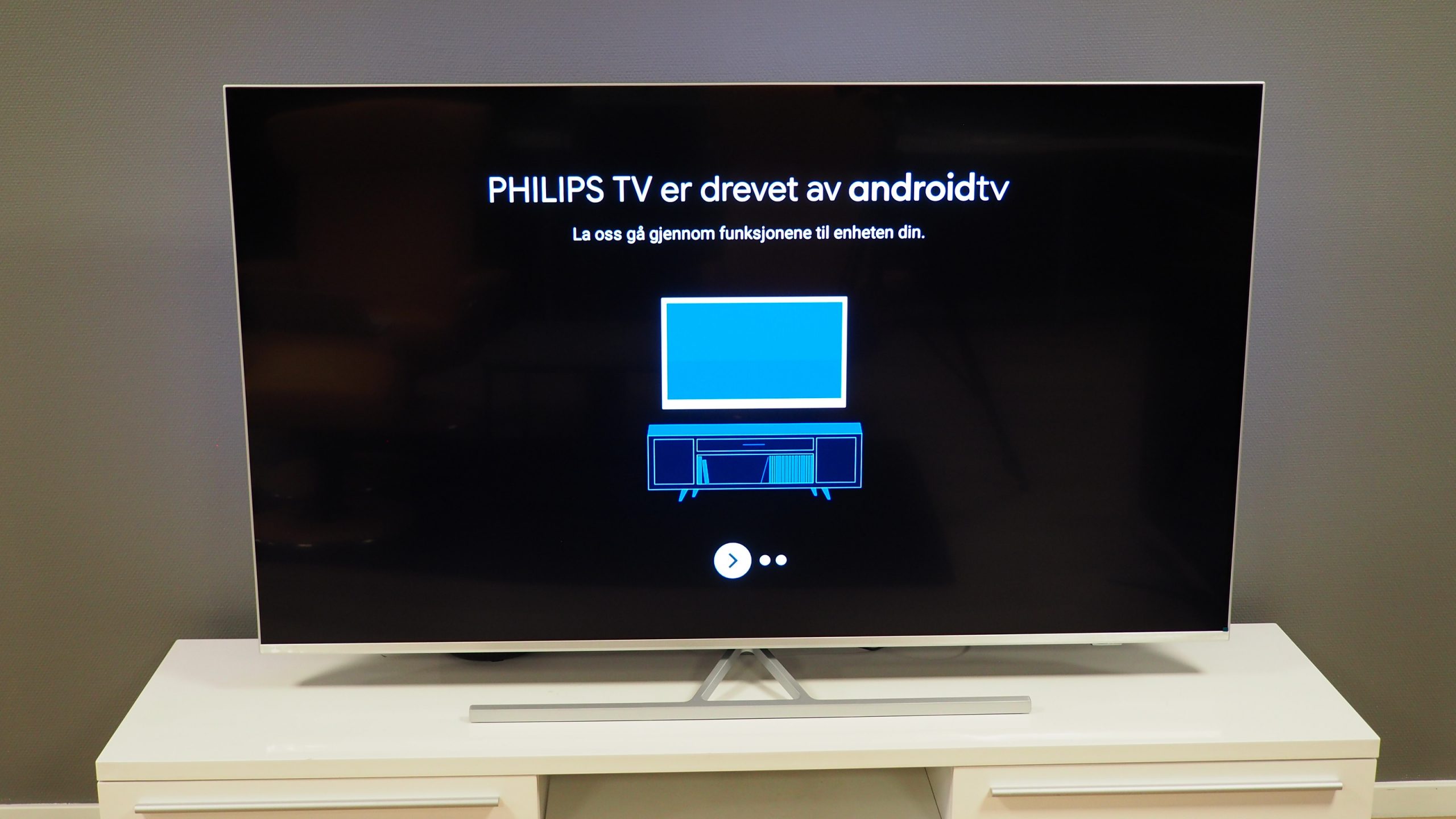 Philips The One (PUS8506 / 2021) review
