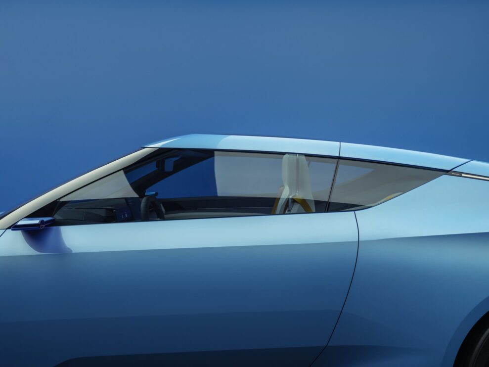 656743 20220816 Polestar electric roadster concept scaled 1