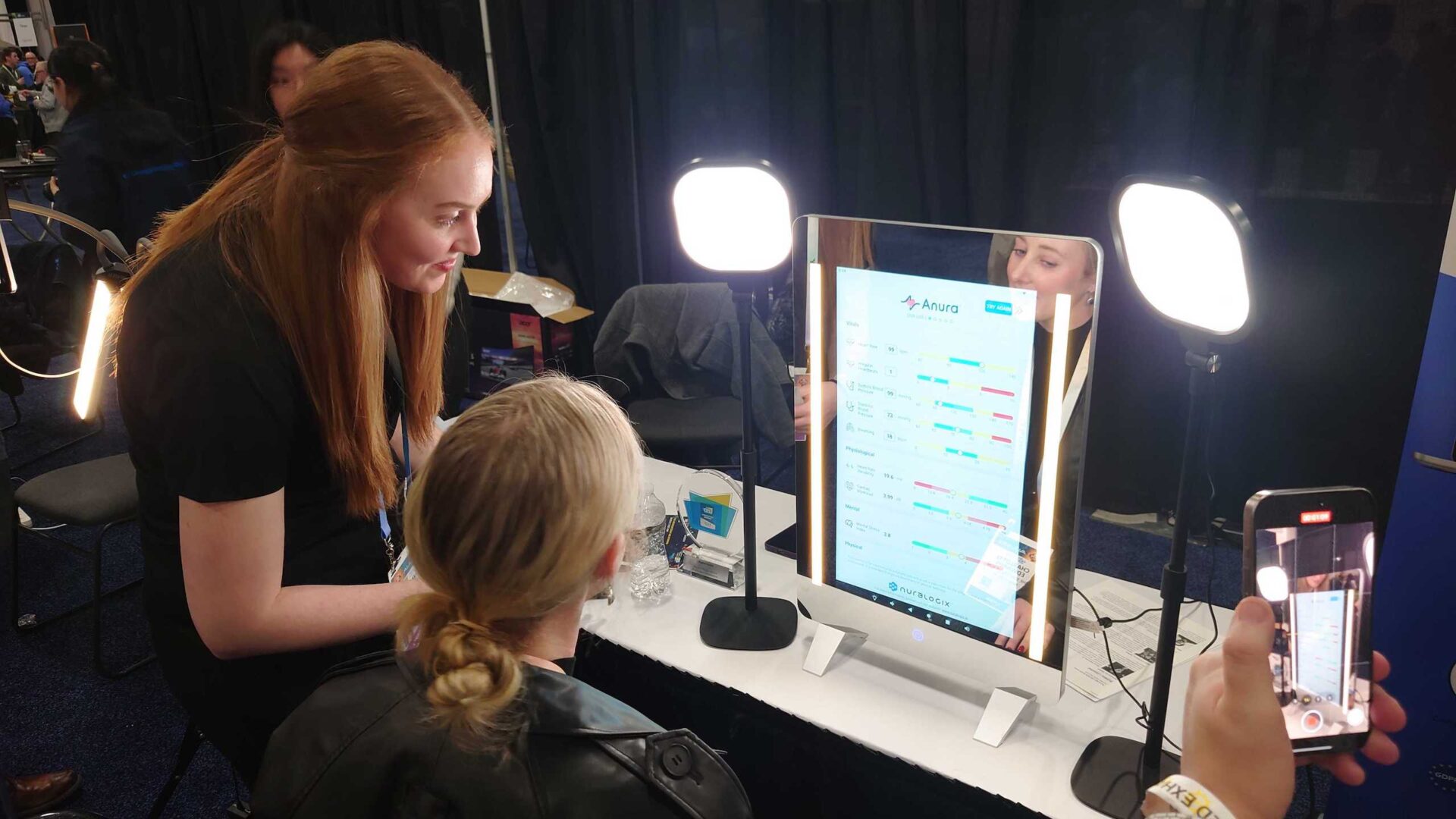 CES 2024: Anura MagicMirror övervakar din hälsa