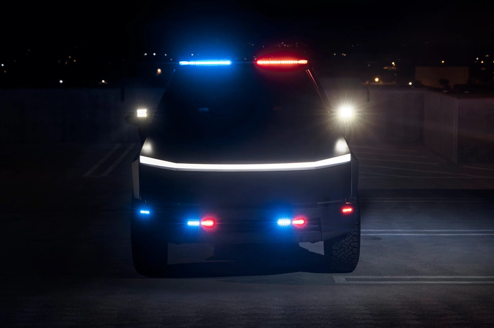 UP Tesla Cybertruck Police Truck 4