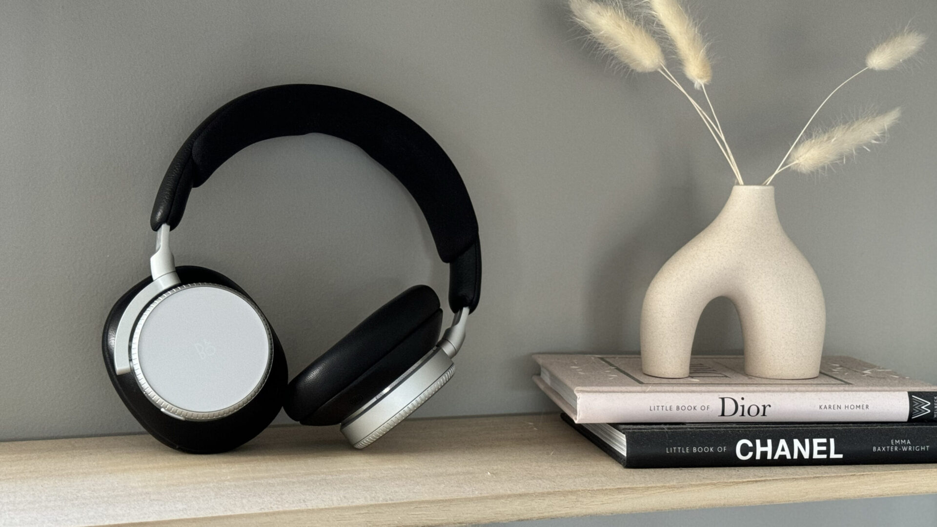 Bang & Olufsen Beoplay H100