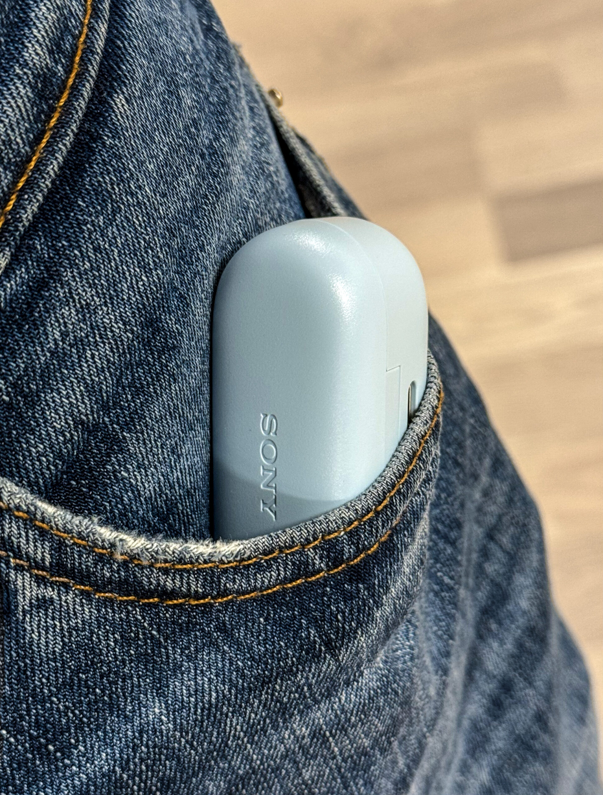 Sony WF-C510 jeans pocket GeirNordby