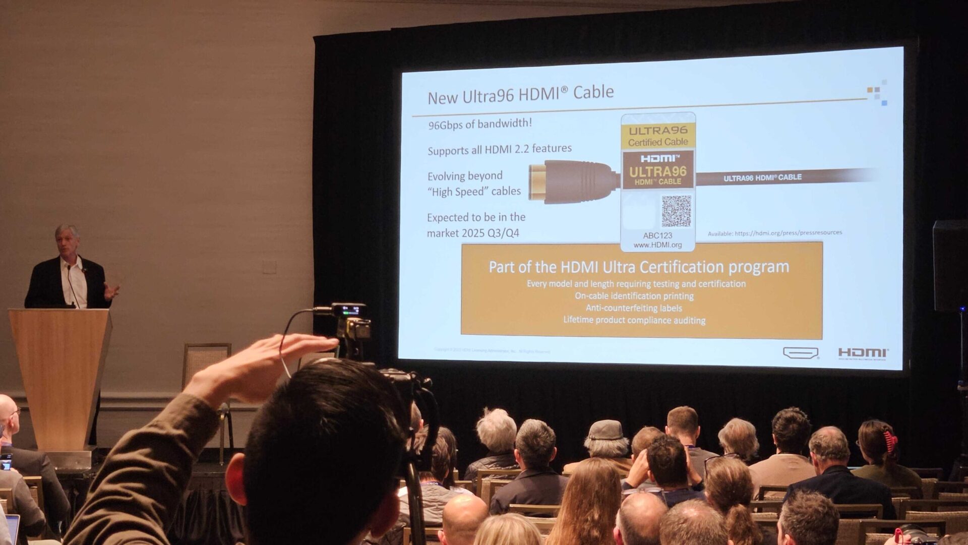 CES 2025: Ny HDMI 2.2-standard fördubblar bandbredden till 96 Gbps – och kräver ny kabel