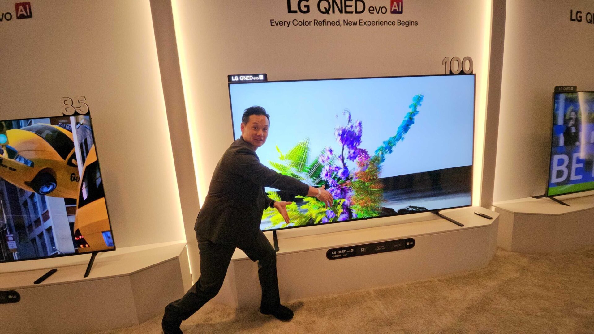 CES 2025: LG:s QNED evo LCD-TV går upp till 100 tum