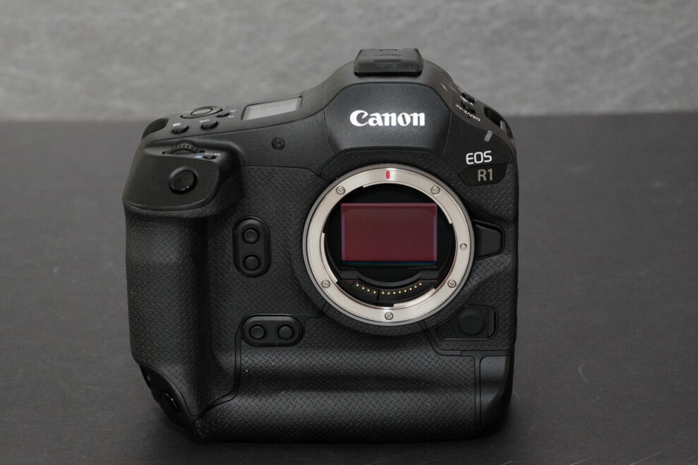 Canon EOS R1 14