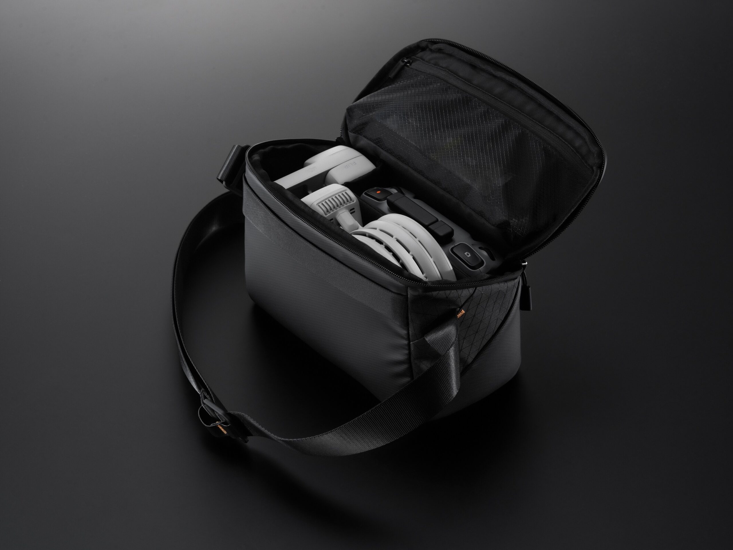 DJI Flip Shoulder Bag 5 scaled