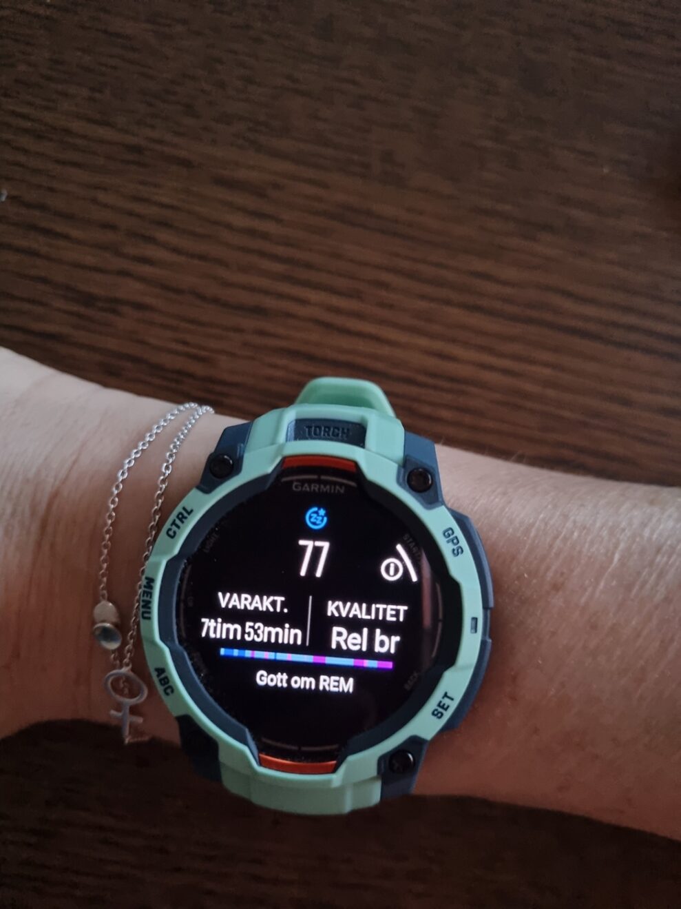 Garmin Instinct 3 sömn