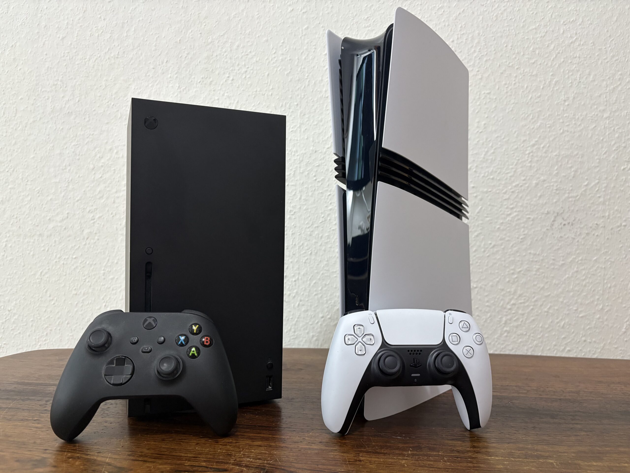 PlayStation 5 Pro 02 scaled