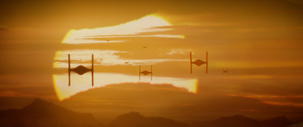 Star Wars Episode VII – The Force Awakens 10 1